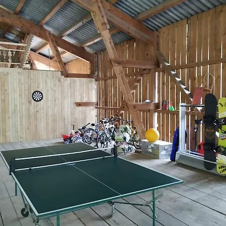 Apartment Upcycling Fischl - Nachhaltig Und Kreativ Wohnen Fuer Gross Und Klein *