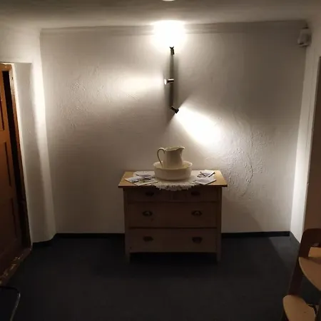 Upcycling Fischl - Nachhaltig Und Kreativ Wohnen Fuer Gross Und Klein Jenbach